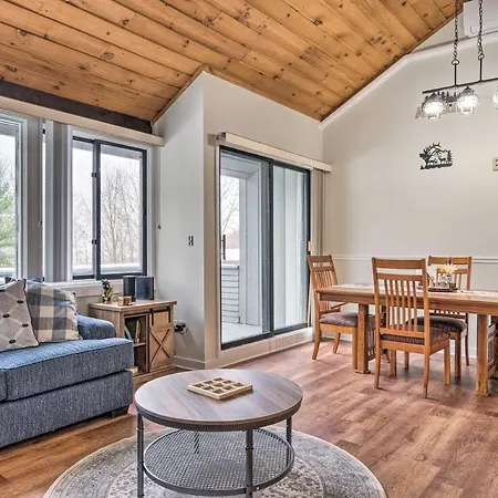 Stunning Lincoln Escape With Deck And Mtn Views! Apartamento Exterior foto